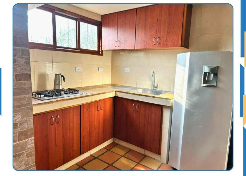 Aparta Bacano Loft Hotel *